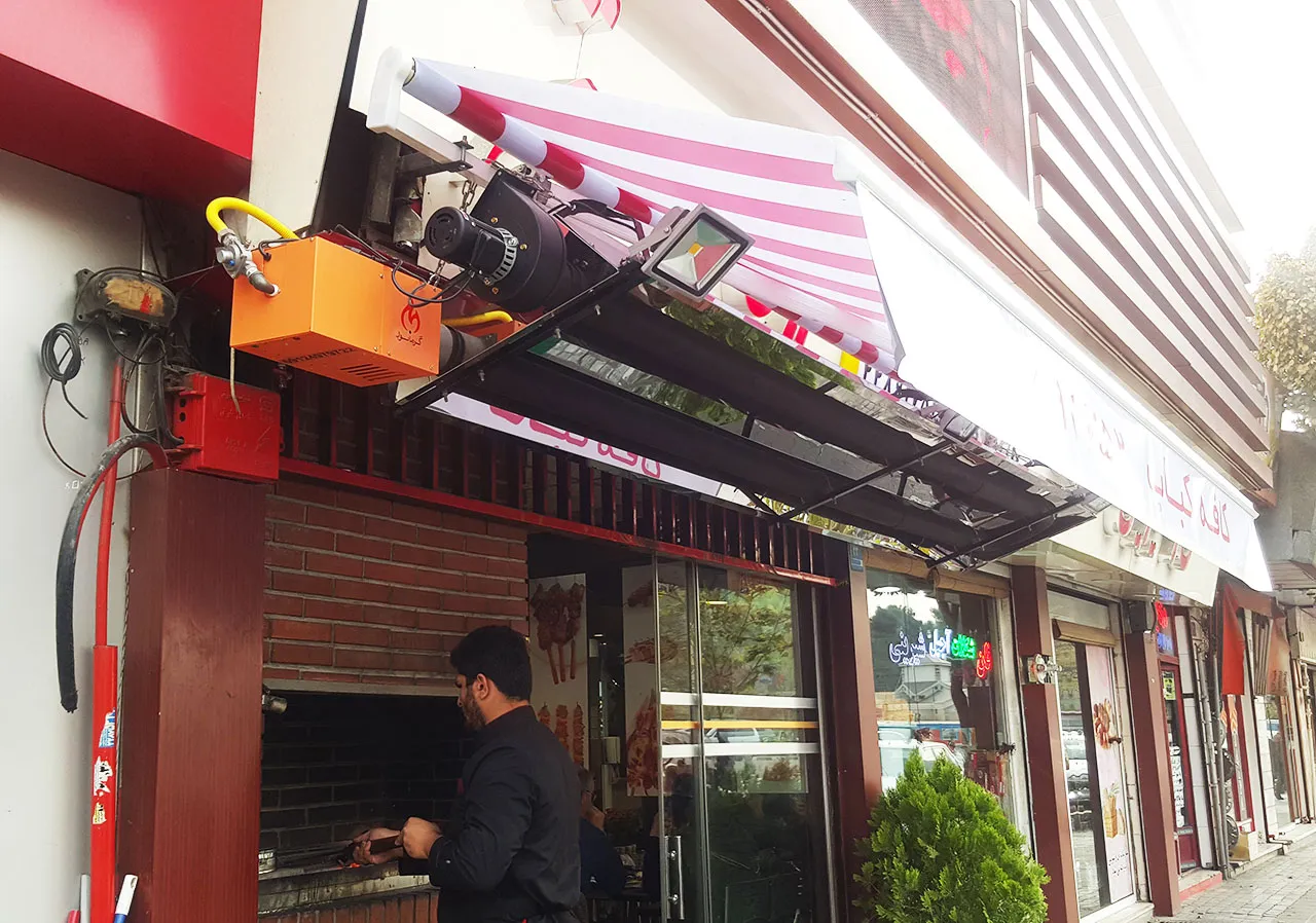 هیتر تابشی سردر کافه کباب