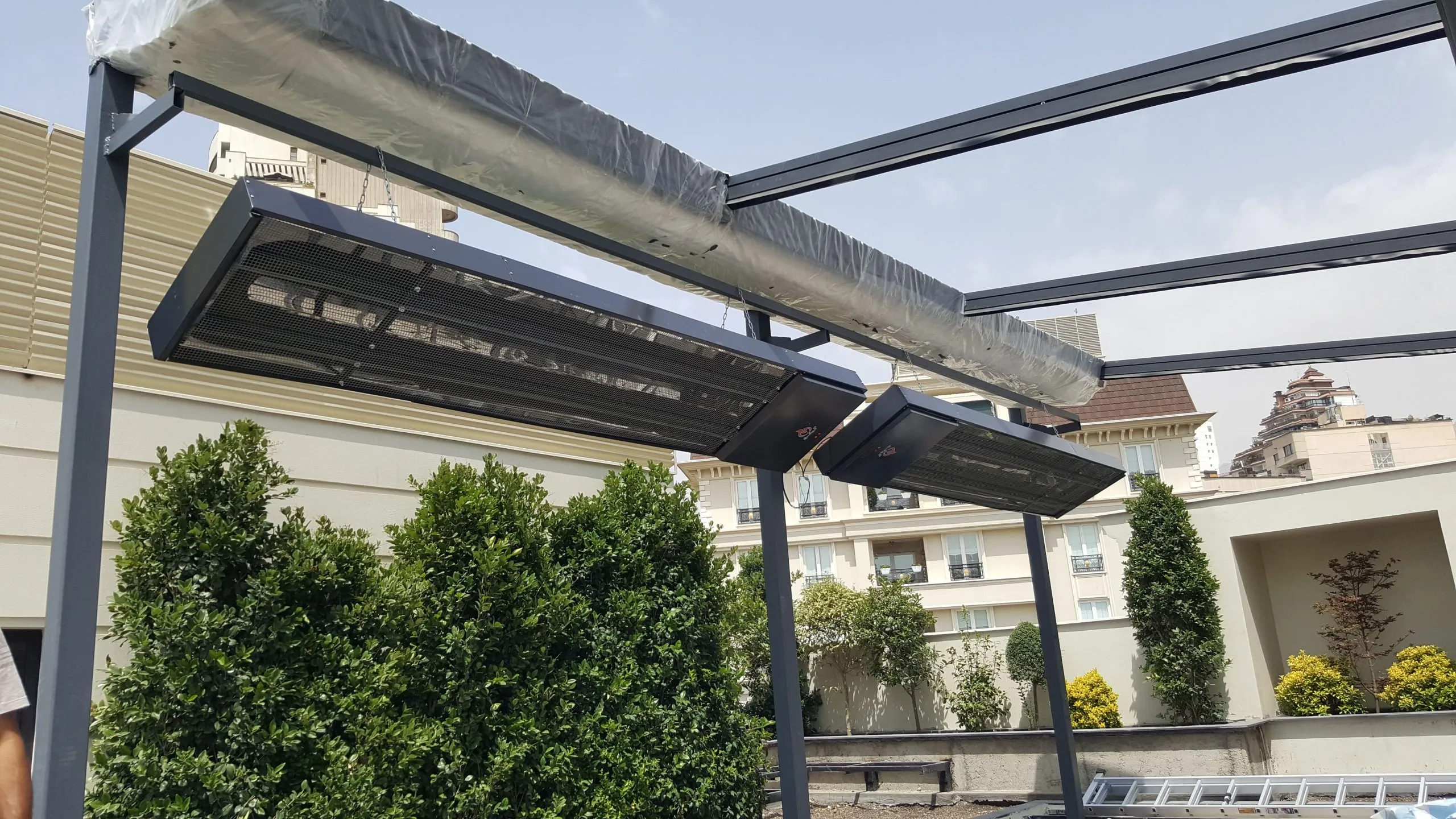 روف گاردن برج